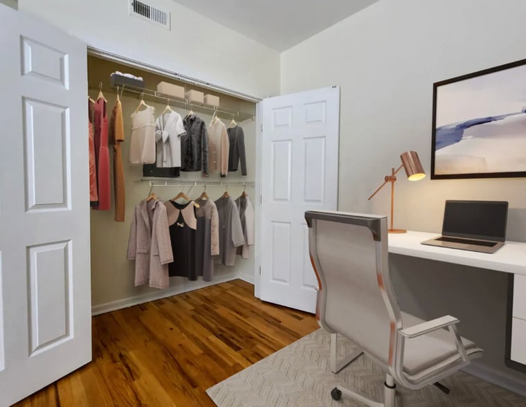 Building Photo - 917 W Dakin St