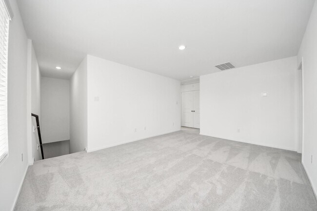 Building Photo - 31422 Casacalenda Ln