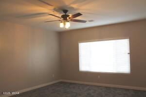 Building Photo - 1320 Lilly Ln