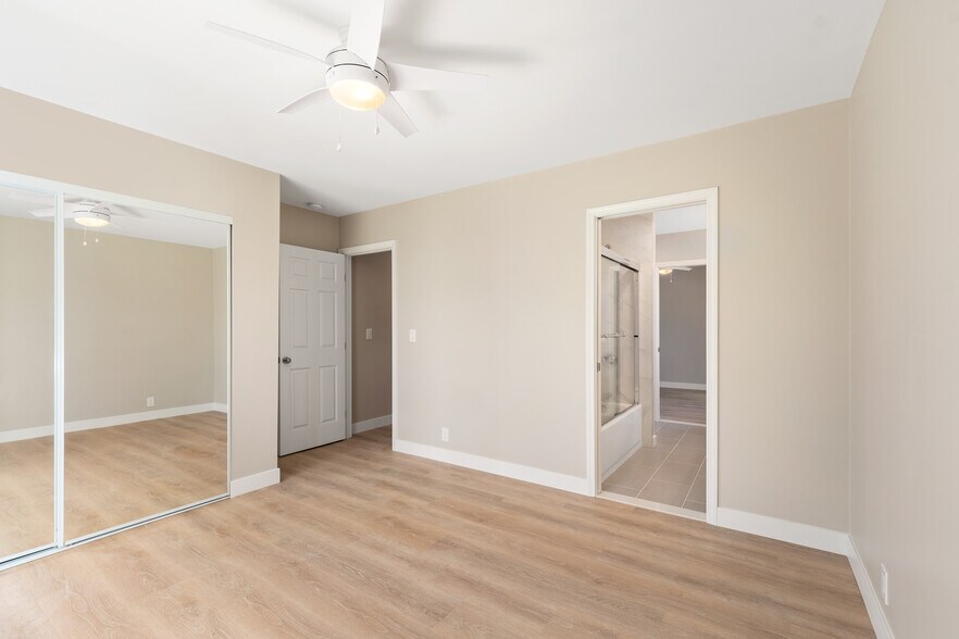 Building Photo - 4020 Fond du Lac Ave