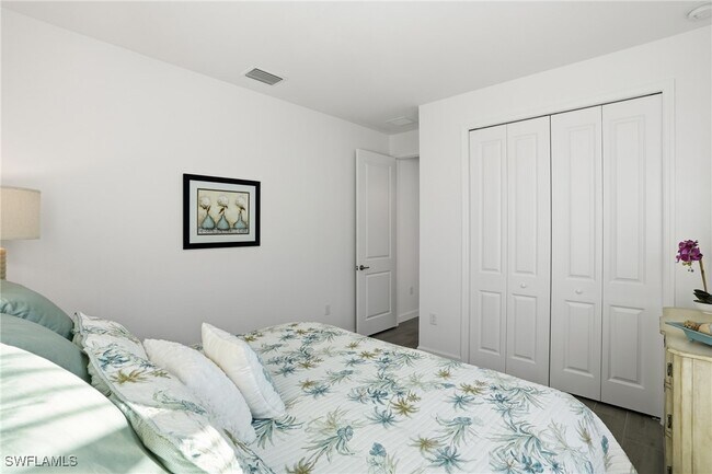 Building Photo - 44481 Mesquite Ln