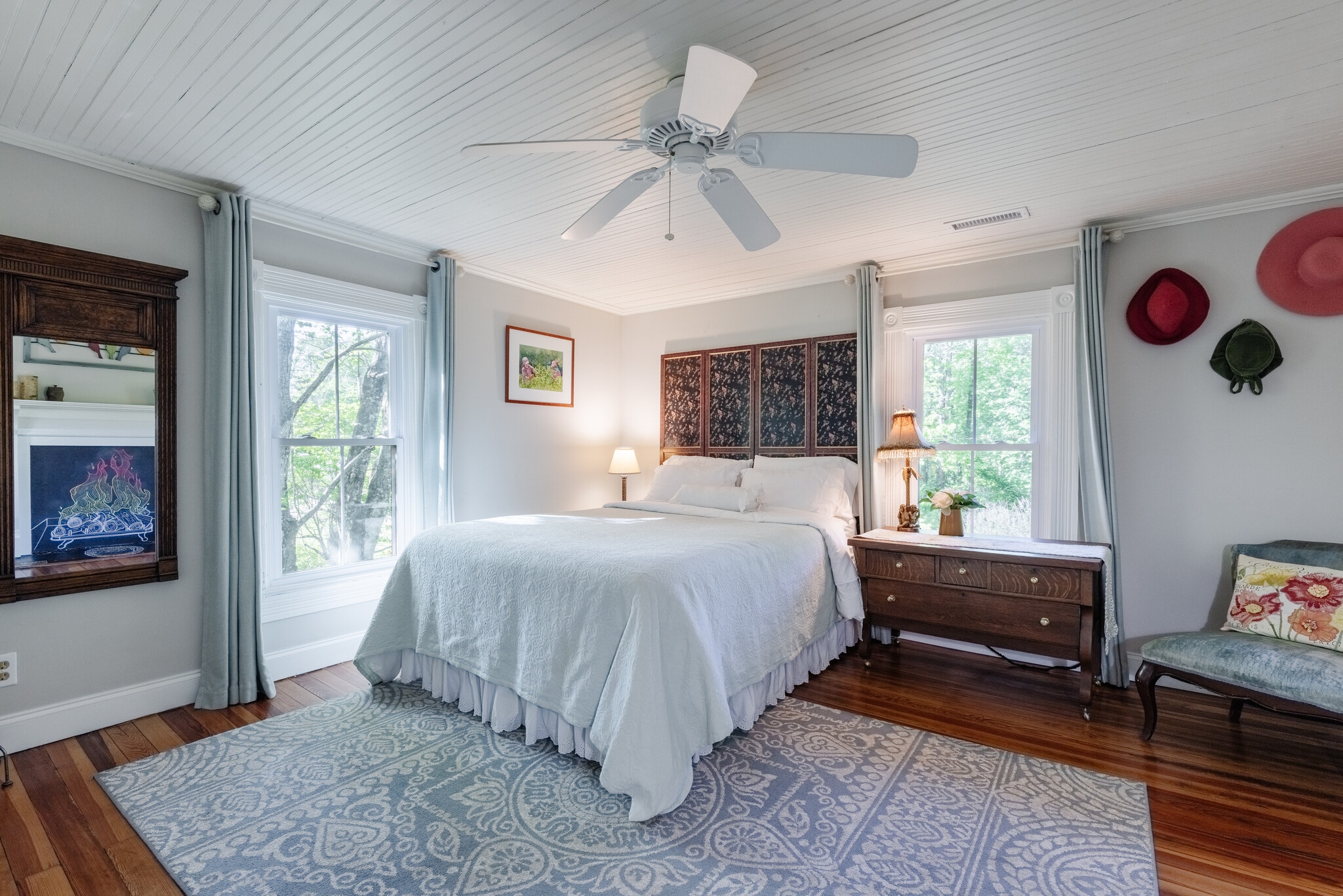 Building Photo - 520 Esseola Dr