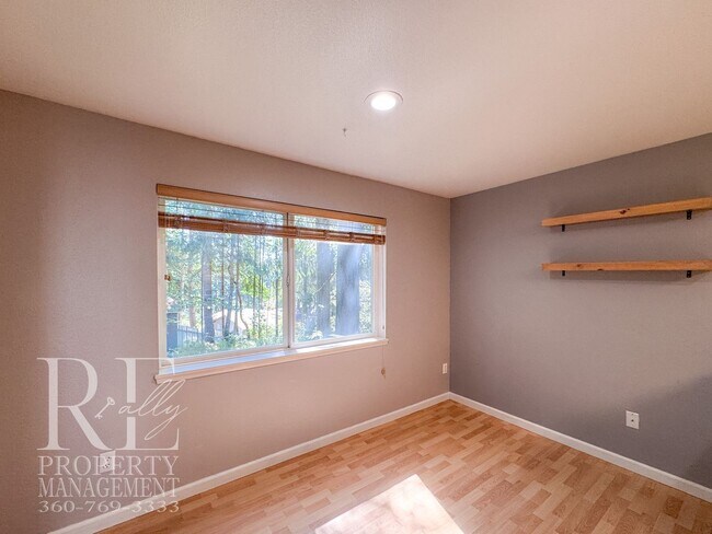 Building Photo - 12956 Granite Ln NW