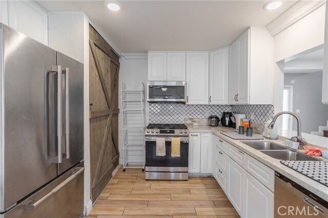 Building Photo - 5052 Taft St