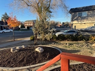 Building Photo - 812 Lander St