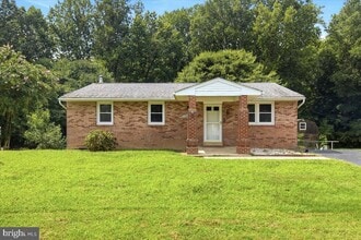 Building Photo - 1447 Knight Ave
