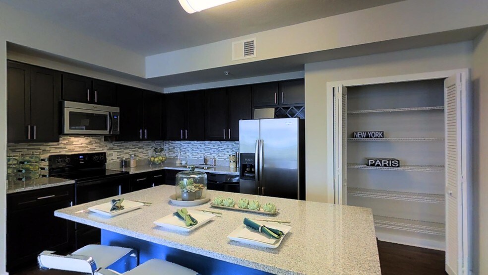 Axis Wellington Green Fl Apartment Finder