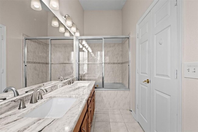 Building Photo - 3008 Bayshore Pointe Dr