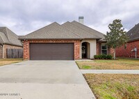 Building Photo - 228 Crenshaw Dr