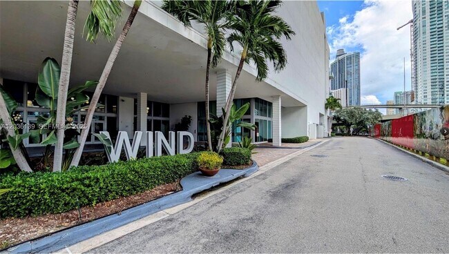 Building Photo - 350 S Miami Ave