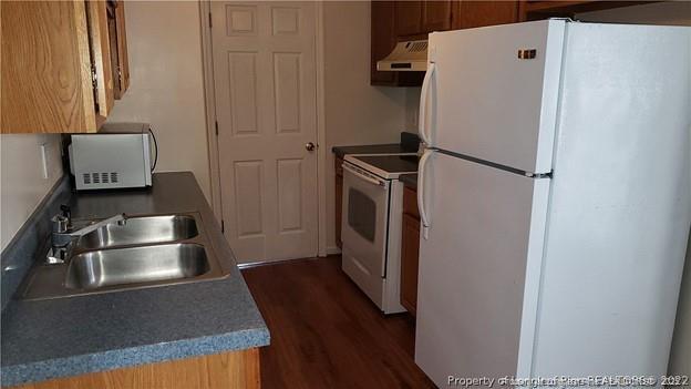 Building Photo - 5579 Quietwood Pl