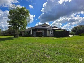 Building Photo - Gorgeous 4-Bedroom Home with Office, Pool,...