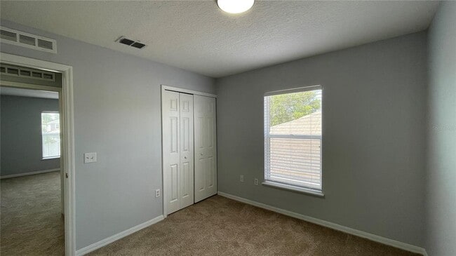 Building Photo - 205 Jocelyn Dr