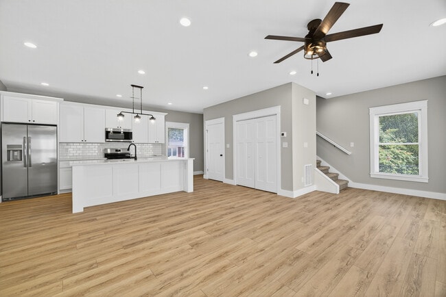 Building Photo - 1120 N College Ave, Bloomington, IN 47404