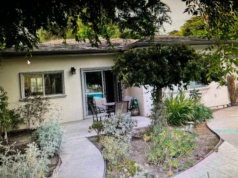 Building Photo - 5345 Quakertown Ave