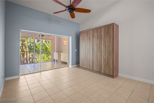 Primary Photo - 2055 Cascades Dr