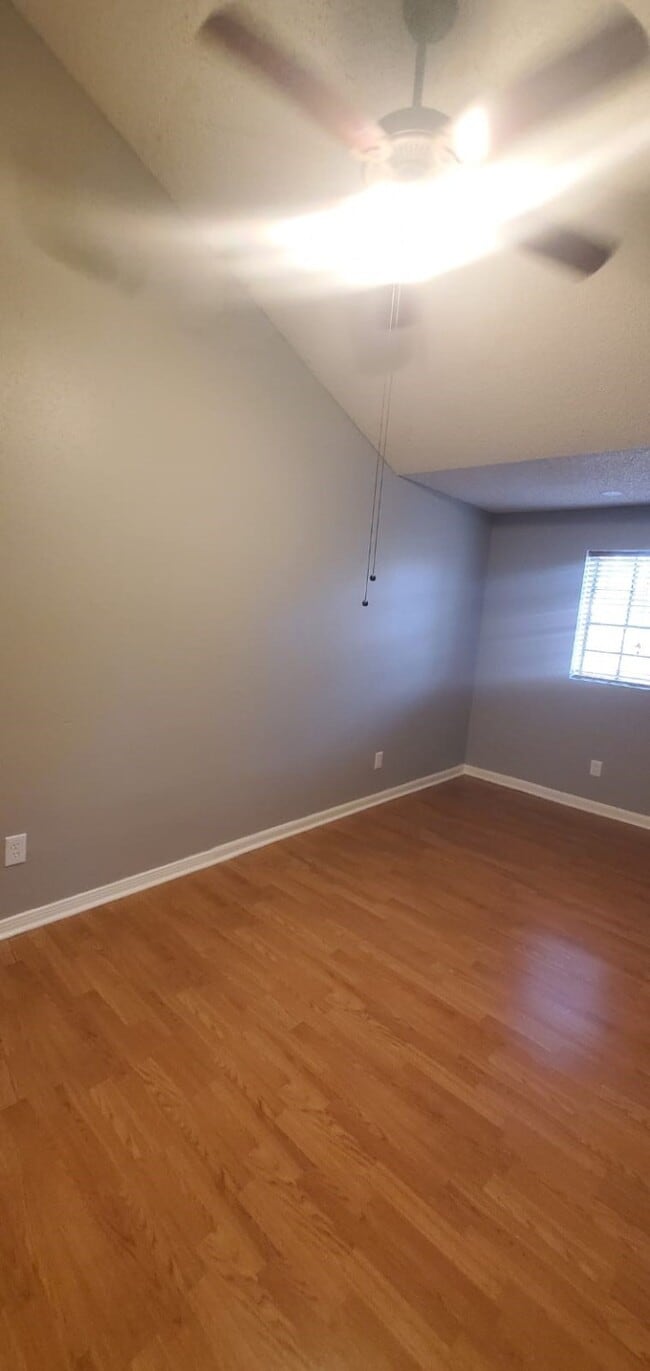 Building Photo - 11315 Lands End Cir