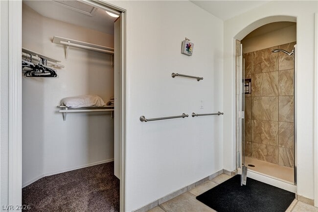 Building Photo - 10303 Wood Plank Ln