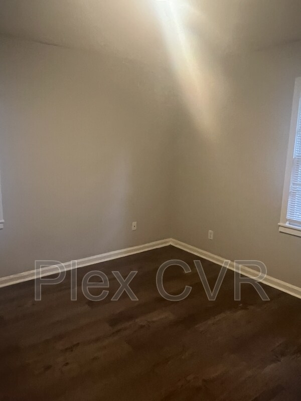 Building Photo - 855 Goodson Dr