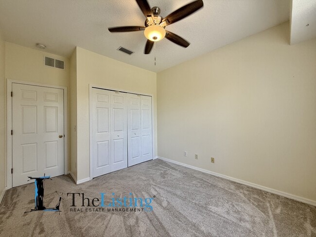 Building Photo - 4052 Alan Dr