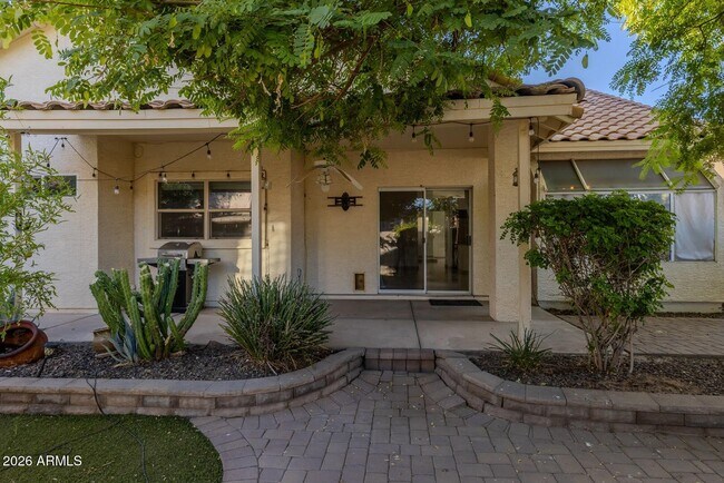Building Photo - 3125 E Cottonwood Ln