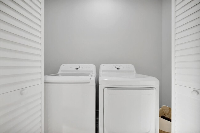 Building Photo - 4120 W North A St