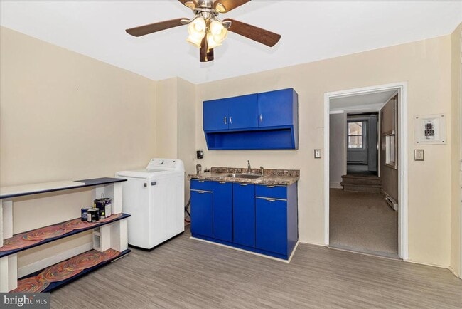 Building Photo - 326 E Patrick St