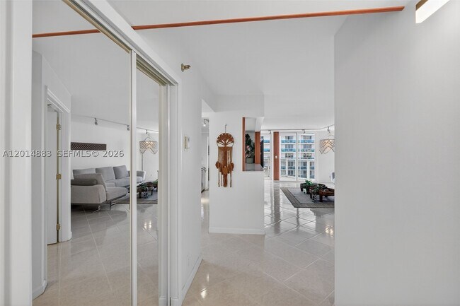 Building Photo - 2401 Collins Ave