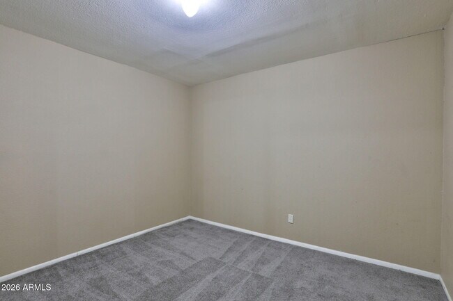 Building Photo - 1355 E McLellan Rd