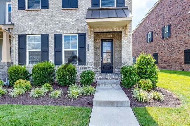 Building Photo - 714 Hahn Ct