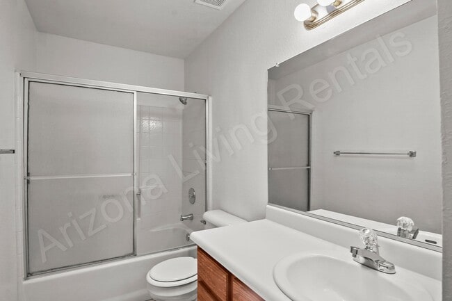 Building Photo - 2699 Smoketree Ave N