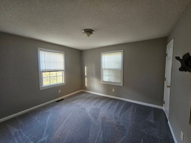 Building Photo - 1211 Camp St