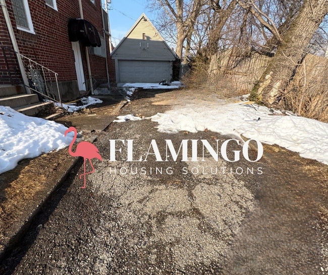 Building Photo - 451 Brookside Dr