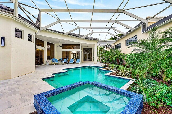 Building Photo - 1128 Crystal Dr