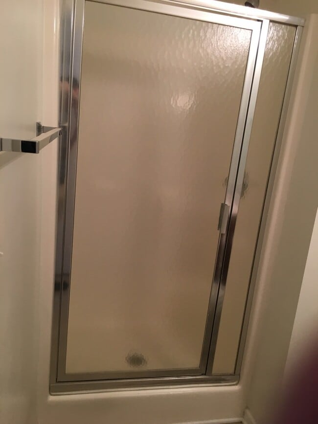 Building Photo - 448 Dunwood Dr