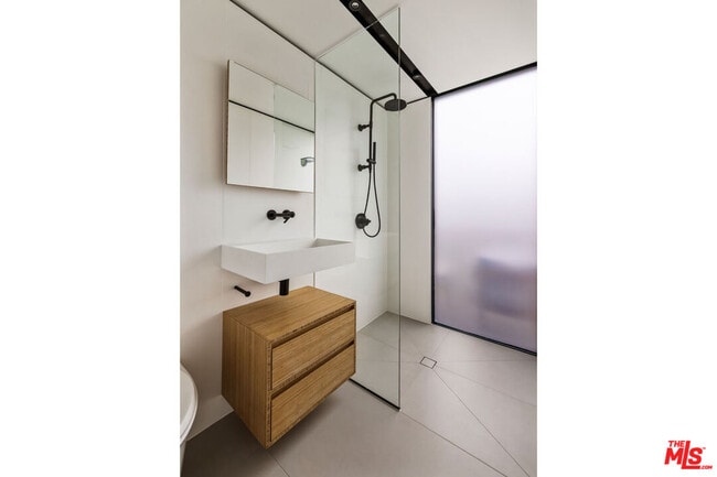 Building Photo - 1664 Benton Wy