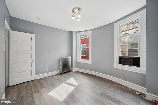 Building Photo - 5841 N 12th St