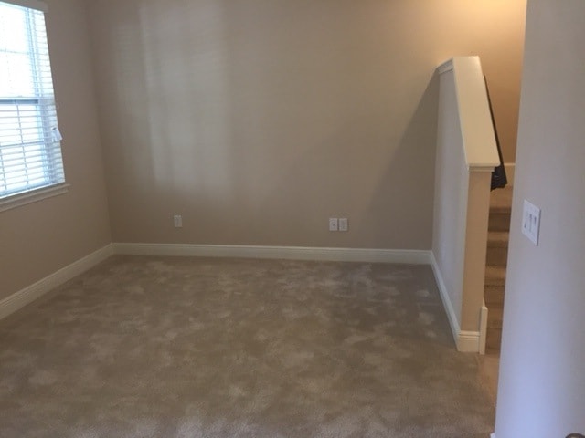 Building Photo - 1028 Parma Cir