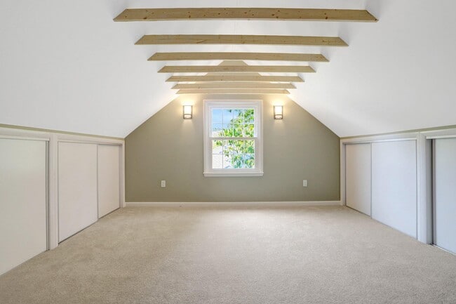 Building Photo - 8005 Candlewood Dr