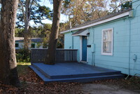 Building Photo - La Marque 6 Unit
