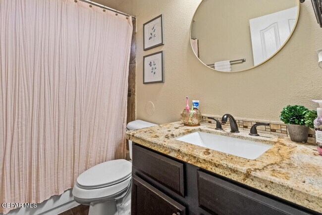 Building Photo - 7365 Dewberry Dr