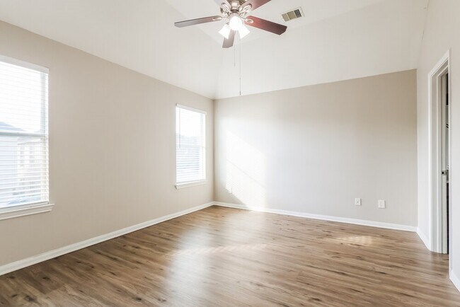 Building Photo - 2507 Kiplands Way Dr