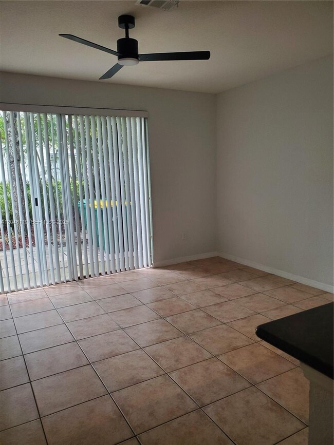 Building Photo - 7834 Catalina Cir