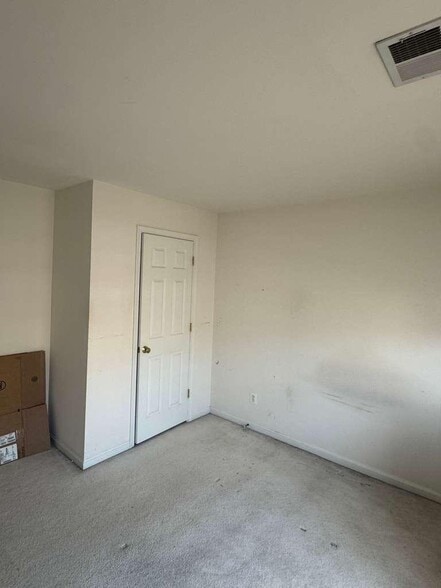 Building Photo - 22679 Simonet Blanc Terrace