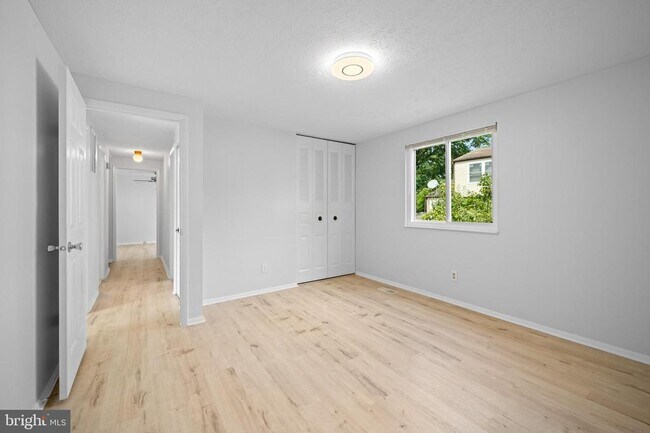 Building Photo - 4005 Pickstone Dr