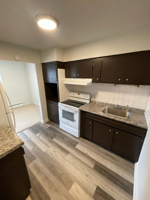 Building Photo - 500 Madison Ave