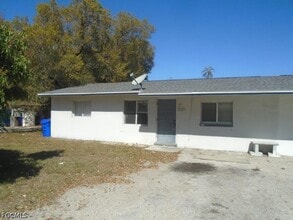 Building Photo - 2623 Linhart Ave