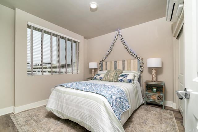 Building Photo - 150 S Myers St