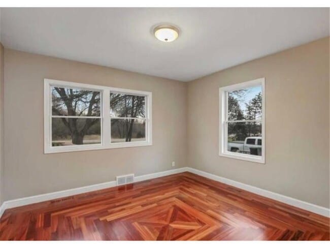 Building Photo - 1809 Baker Park Rd