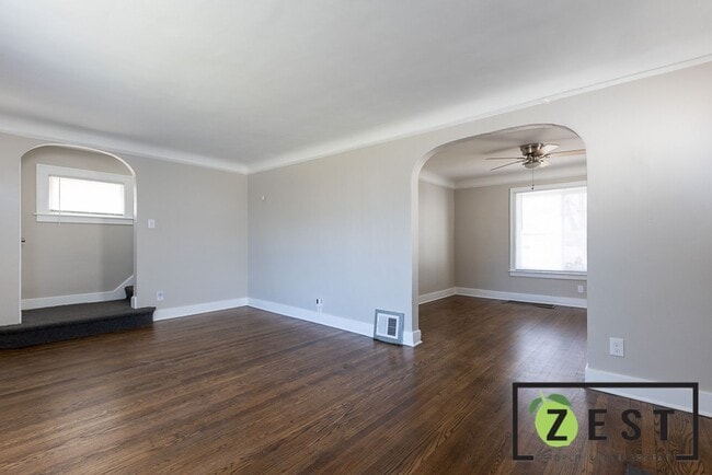 Building Photo - OPEN HOUSE 1/28! 4:30PM-5PM! BEAUTIFULLY REMODELED - 3-Bedroom 1-Bathroom 2-Car Garage